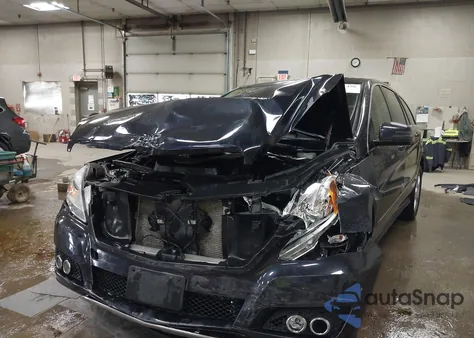 2011 Mercedes-Benz R 350 4Matic из США, поврежденный, VIN 4JGCB6FE4BA131017